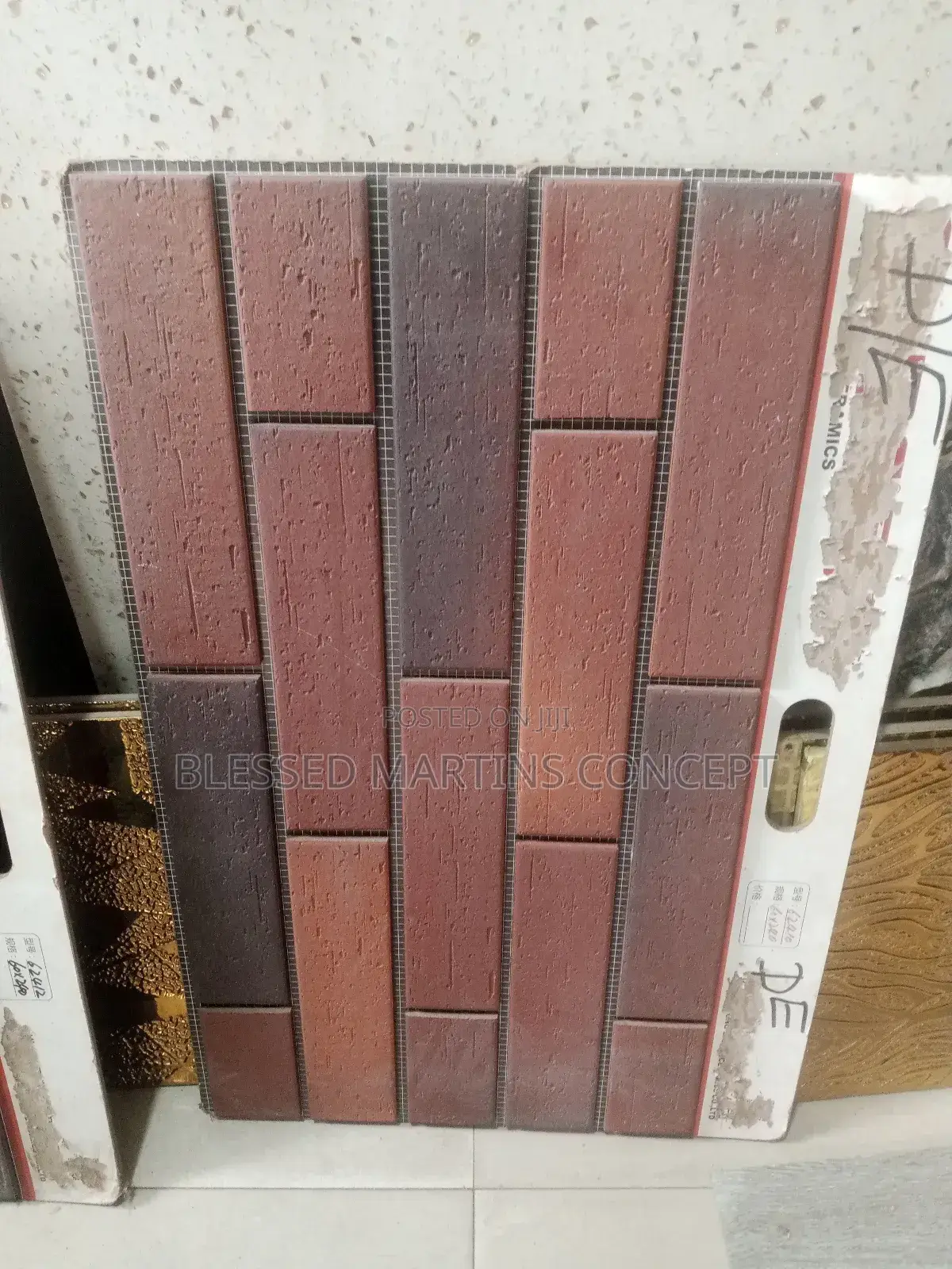 China Bricks Tiles for Interior/Exterior Wall, Pillar, Etc