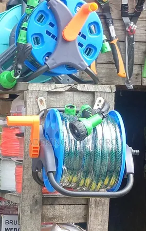 Hose Reel With Hagger