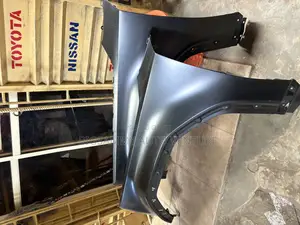 Prado 2024 / 2025 Fender