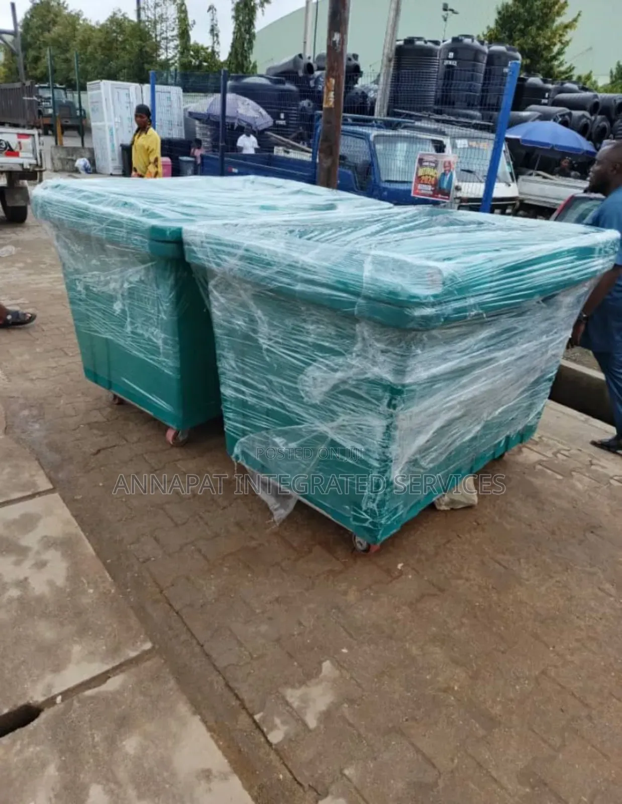 1100litres Original Geepee Rubber Wastebin