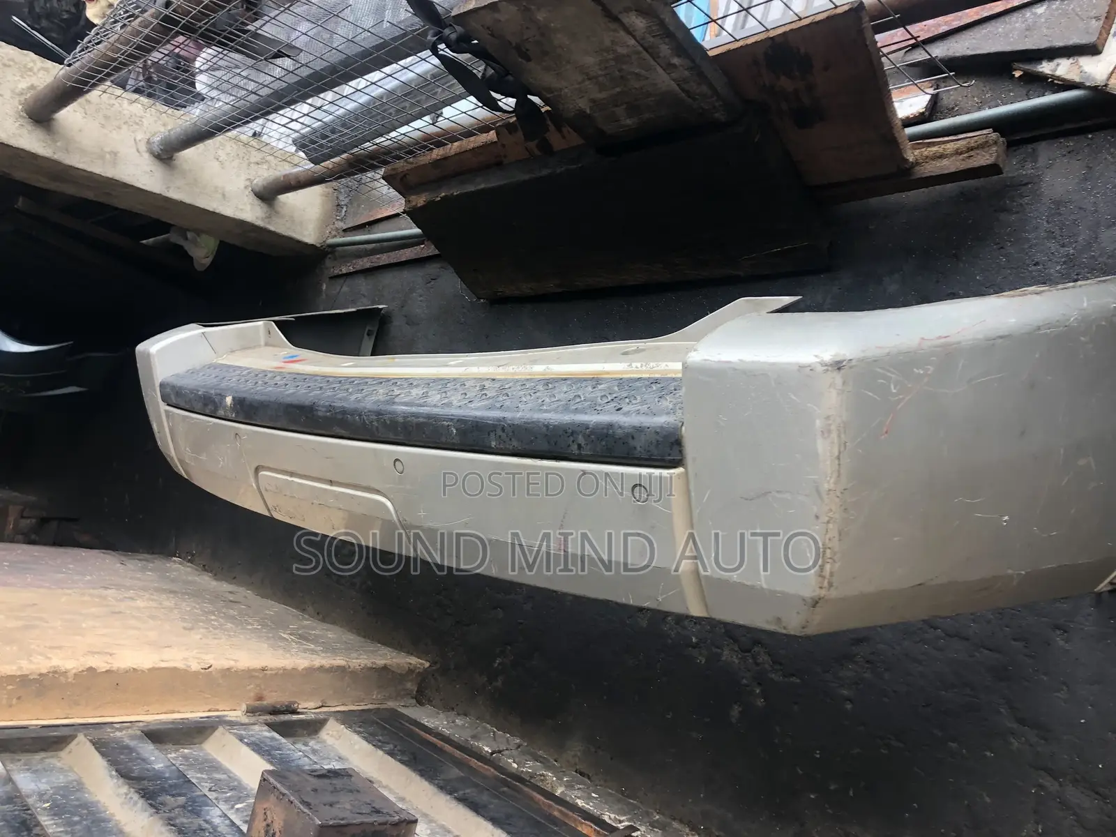 Jeep Commander 2011 Model