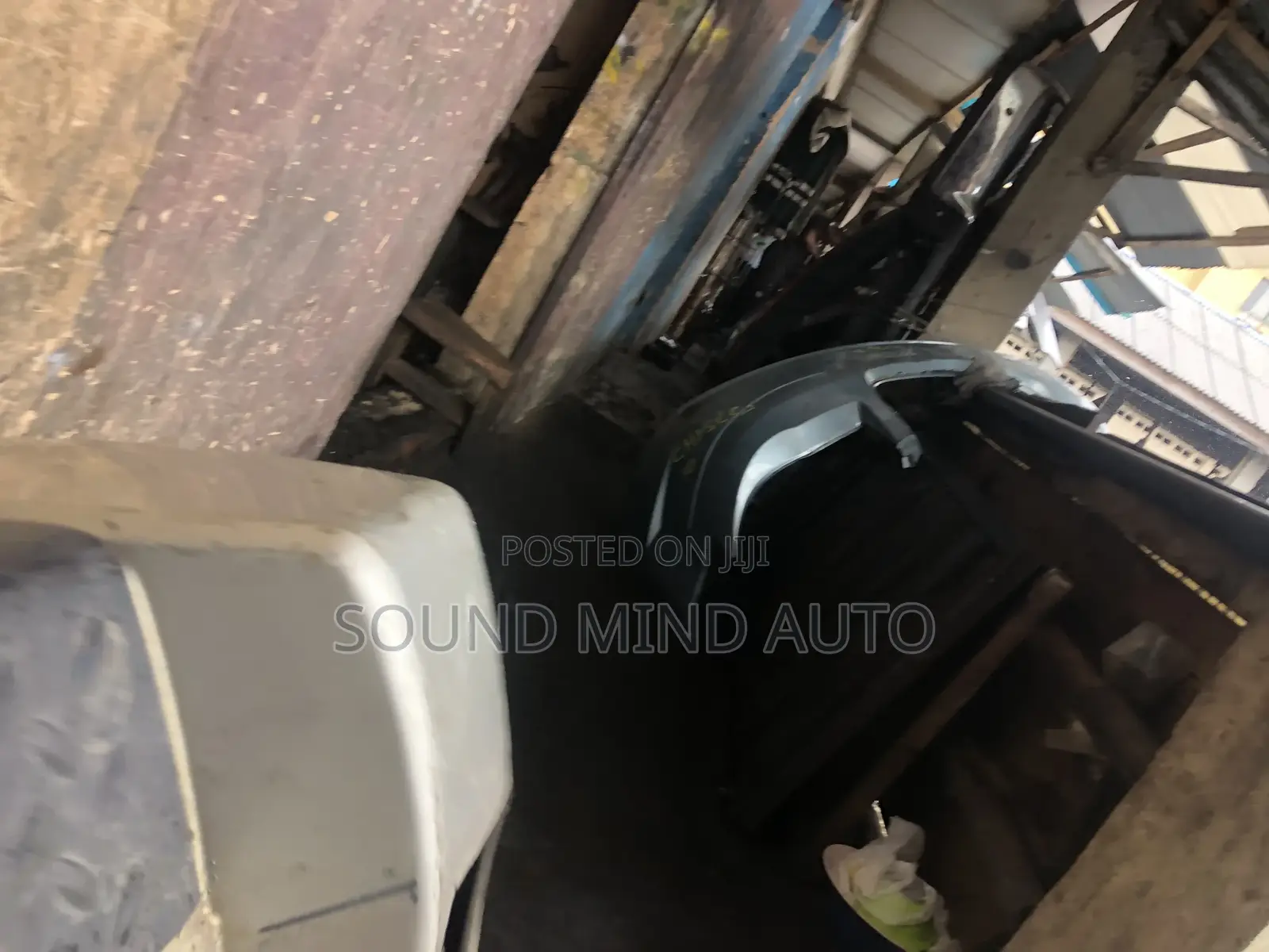 Jeep Commander 2011 Model