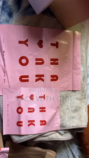 Custom Packaging – Stickers, Paper Bags Labels