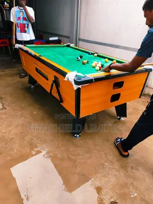 Coin-Op 7ft Snooker Table With Everything Needed