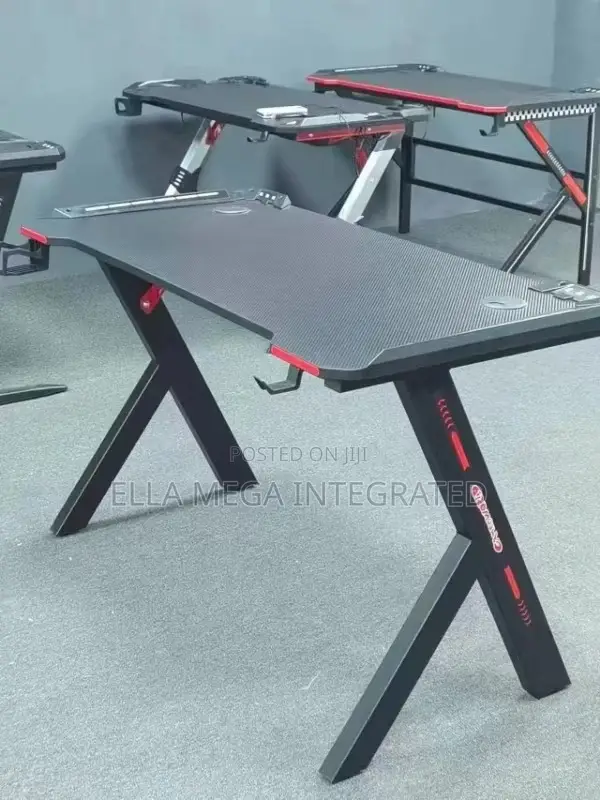Non Adjustable Gaming Table 1.2 Meters