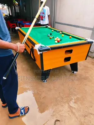 Coin-Operated Snooker, 7ft, With All Accessories