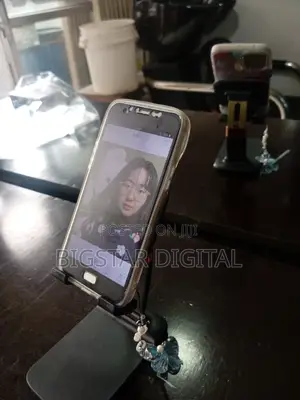 Desk Phone Holder