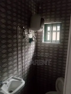 2bdrm Apartment in Benin City for rent