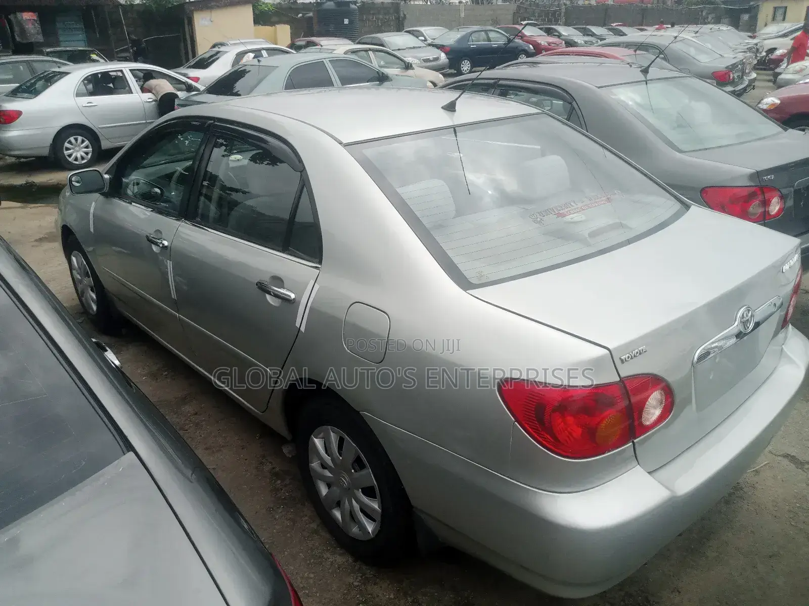 Toyota Corolla LE 2004 Silver