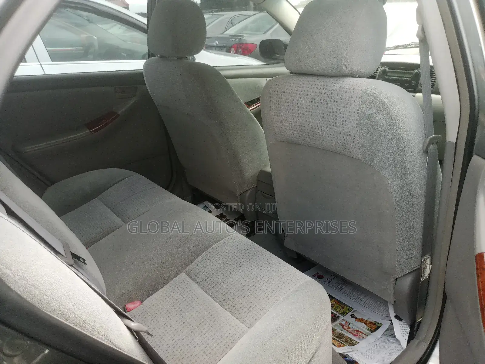 Toyota Corolla LE 2005 Gray