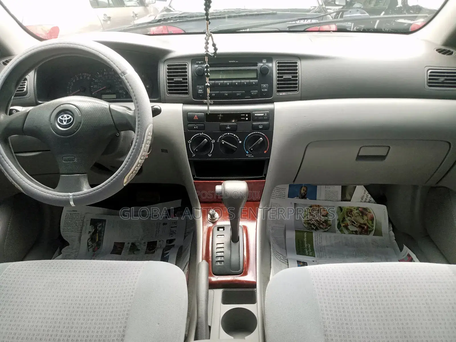 Toyota Corolla LE 2005 Gray