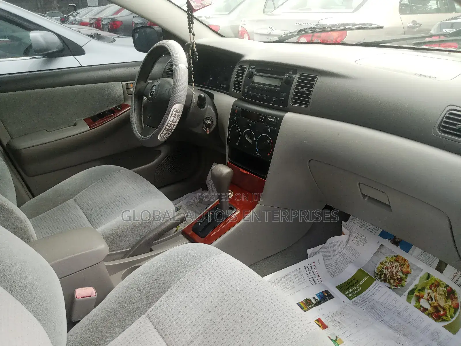 Toyota Corolla LE 2005 Gray