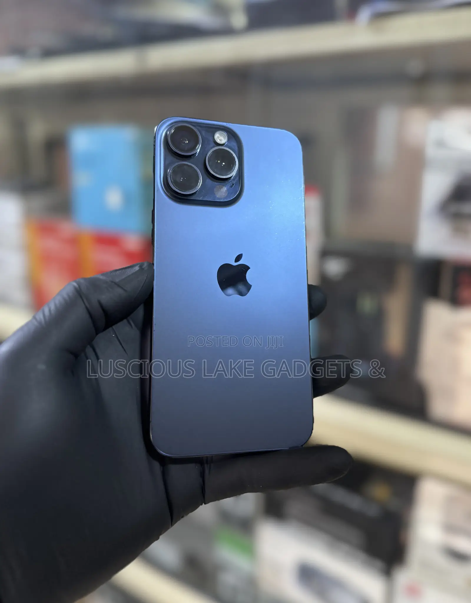 Apple iPhone 15 Pro Max 256 GB Gray