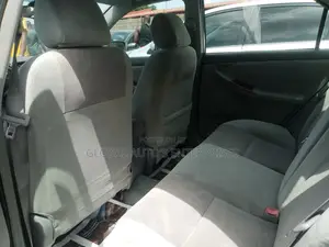 Toyota Corolla 1.8 LE 2008 Gray