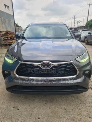 Toyota Highlander Limited AWD 2020 Gray