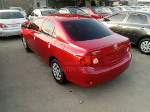 Toyota Corolla LE 4dr Sedan (1.8L 4cyl 4A) 2010 Red