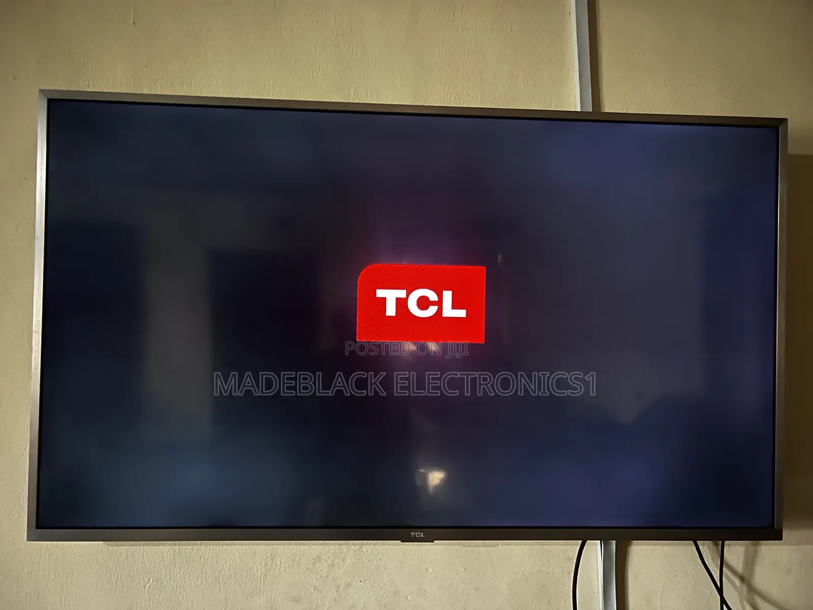 TCL Android Smart Tv 55 Inch Display.