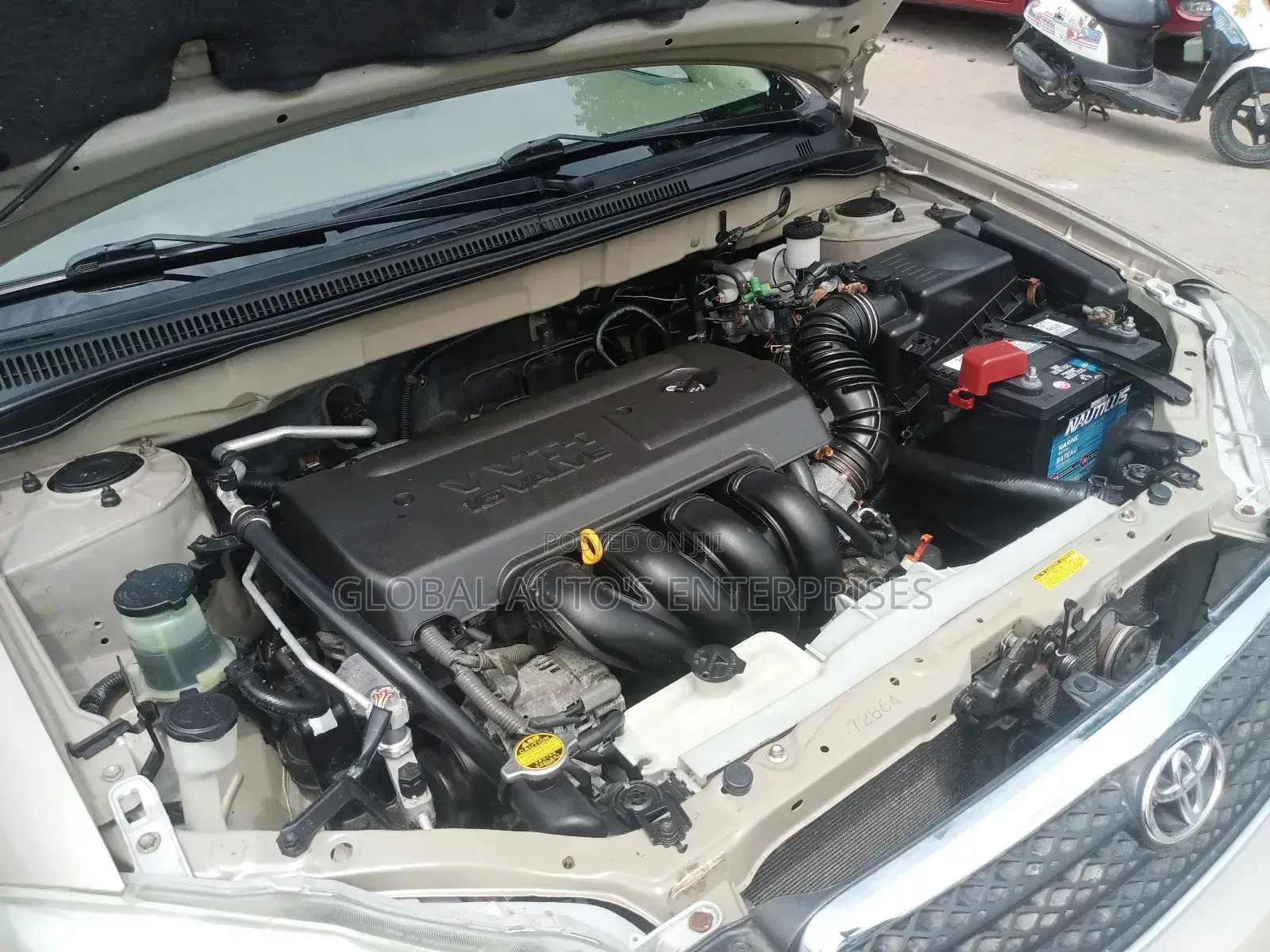 Toyota Corolla LE 2007 Gold