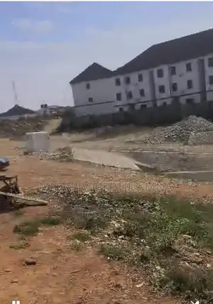 Brooke City Estate. Apo Gude