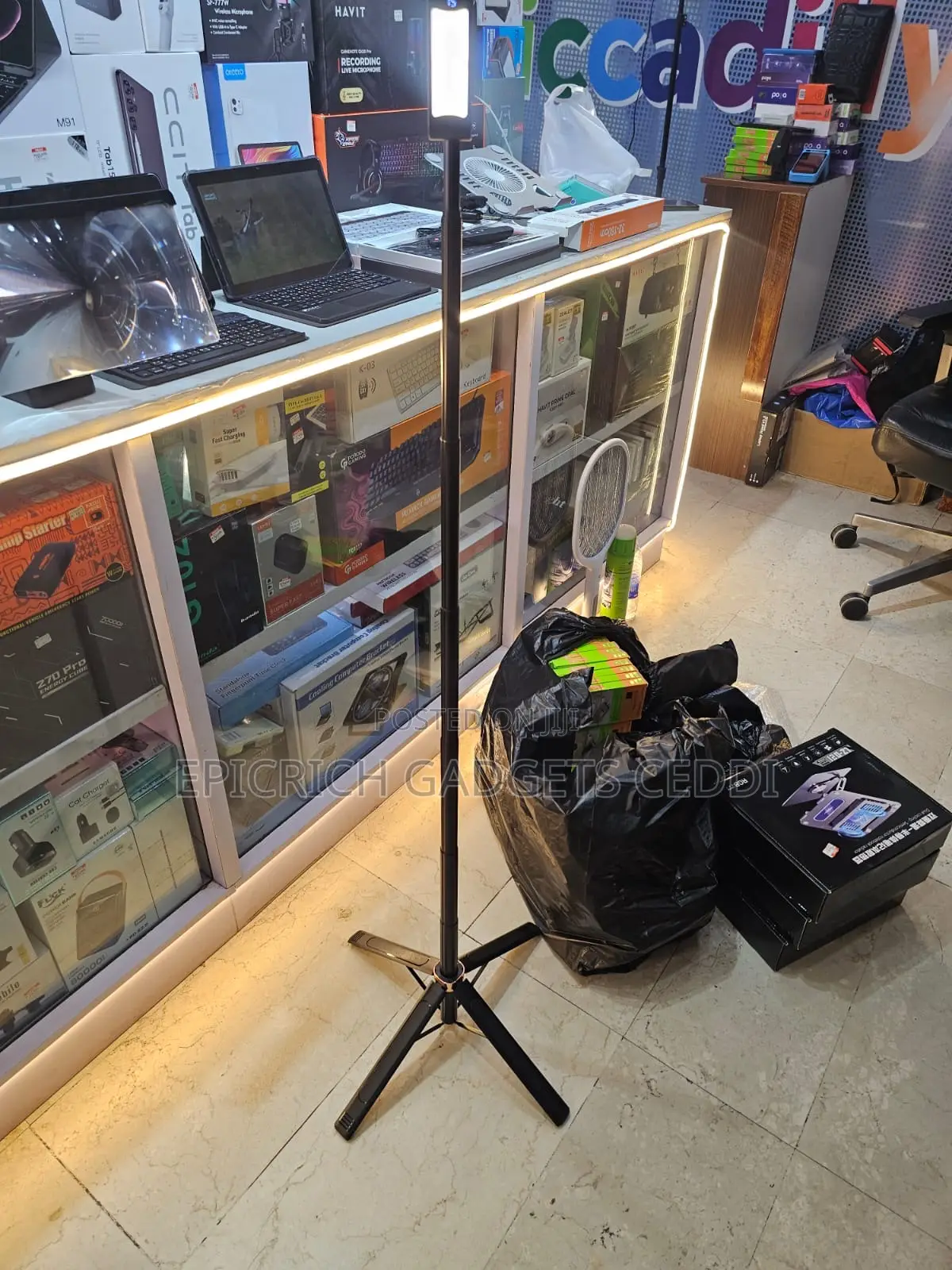 Ai Auto Face Tracking Tripod