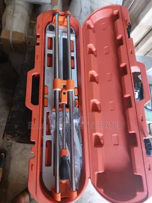 Tiles Cutting Machine