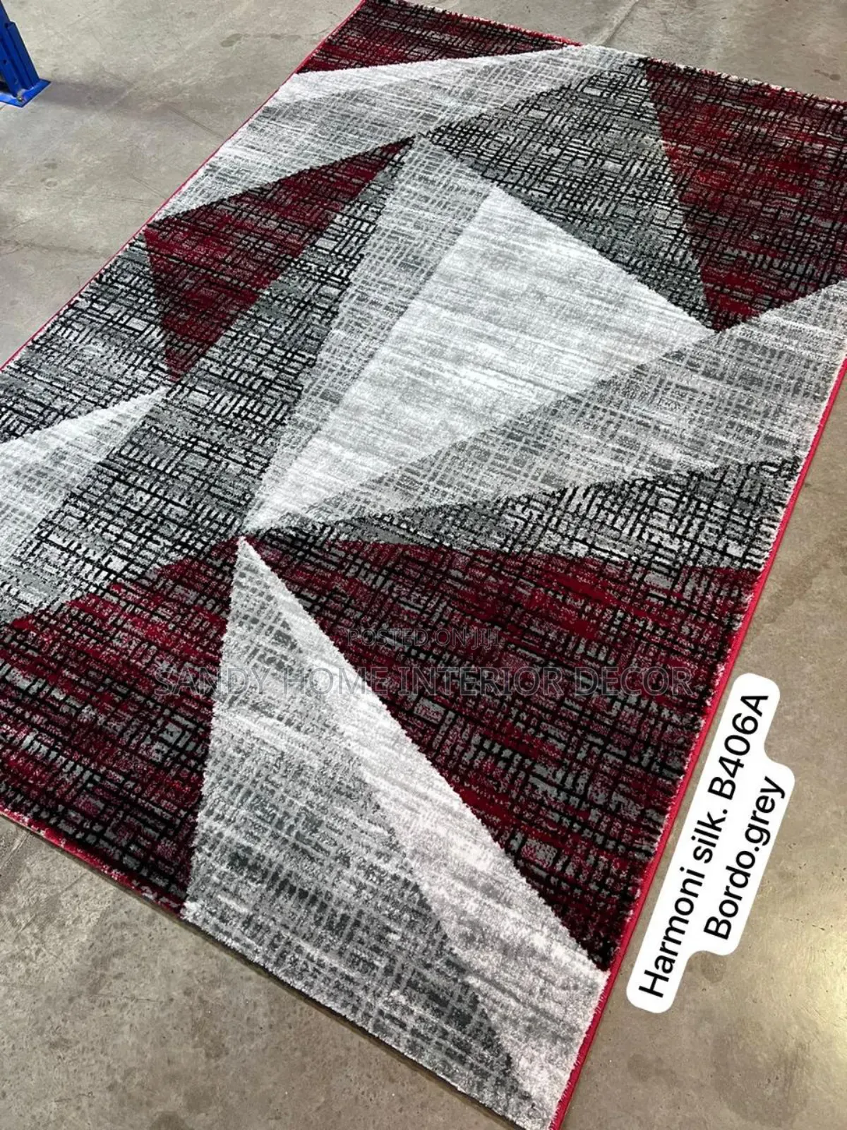 Unique Quality Center Rug Turkish B406a