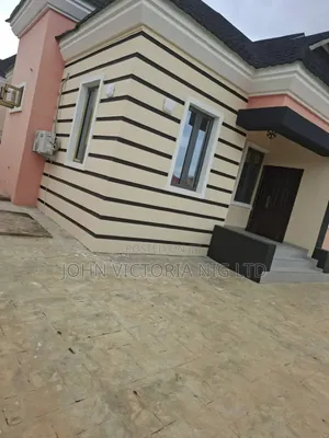 4bdrm Bungalow in Ishefun, Ayobo for sale