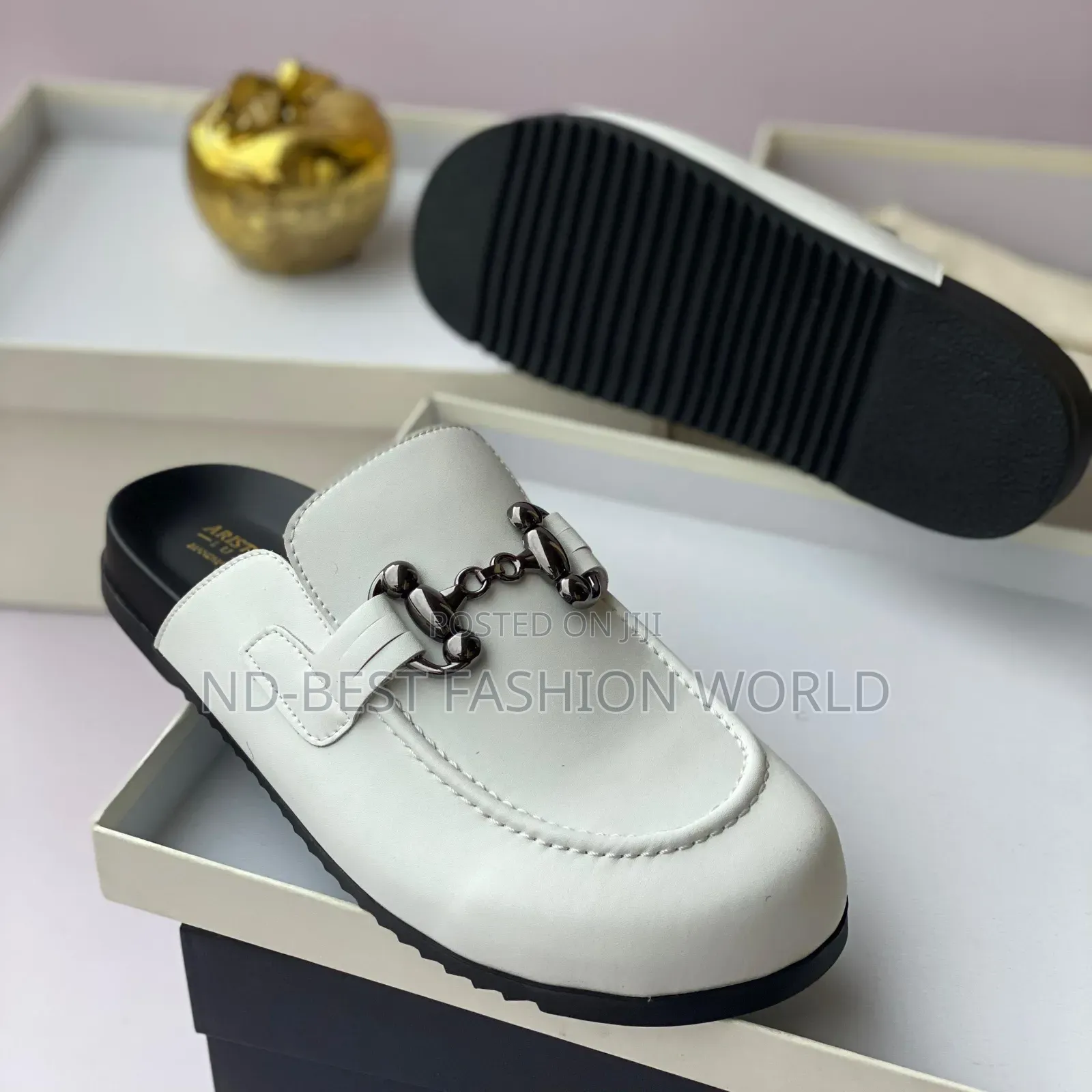 Aristocrats White Leather Half Shoe