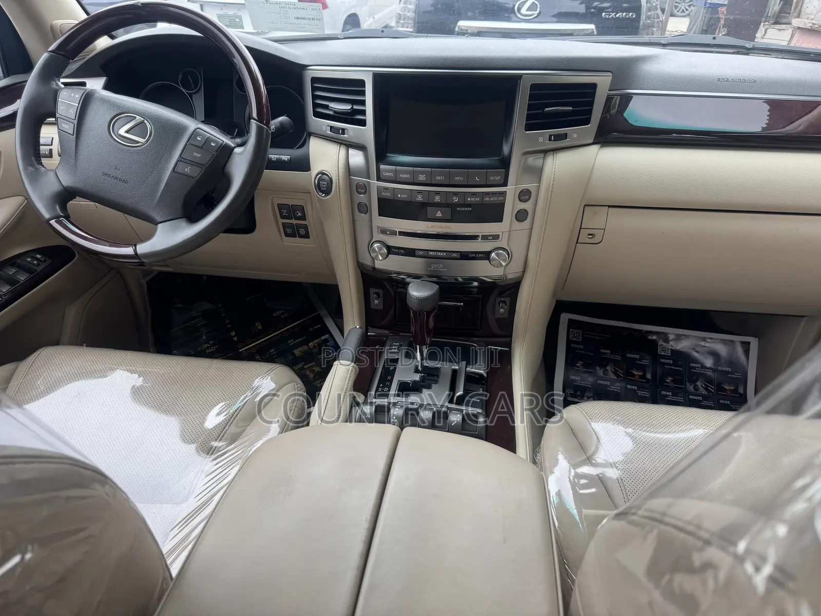 Lexus LX 570 AWD 2014 Silver