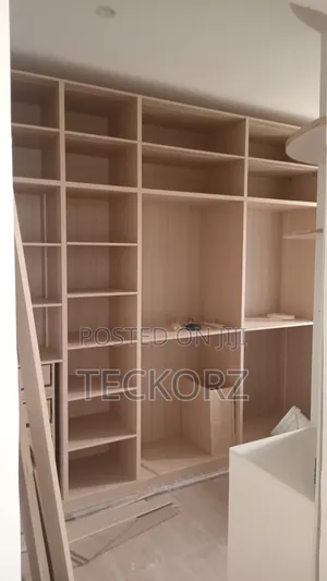 Fitted Walk-in-Closet