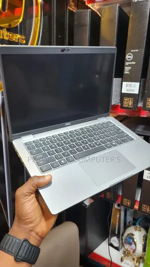 Laptop Dell Latitude 5450 16GB Intel Core Ultra 7 SSD 512GB
