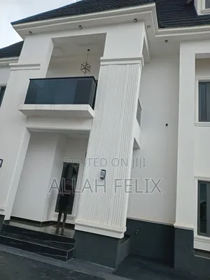 6bdrm Duplex in Gwarinpa for sale