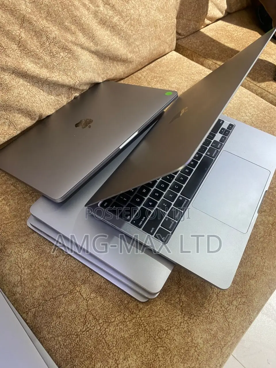 Laptop Apple MacBook Pro 2020 16GB Intel Core i5 SSD 512GB
