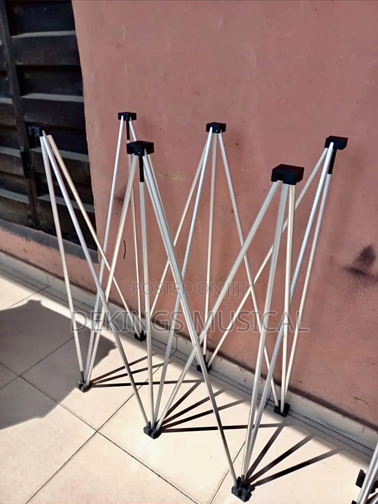 Three Leg Dj Skeleton Foldable Stands