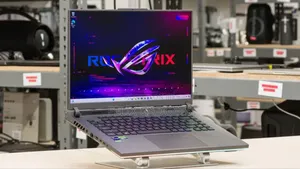 New Laptop Asus ROG Strix G16 G614 32GB Intel Core Ultra 9 SSD 1T