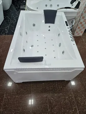 Executive Master's Double Jacuzzi Bathtub