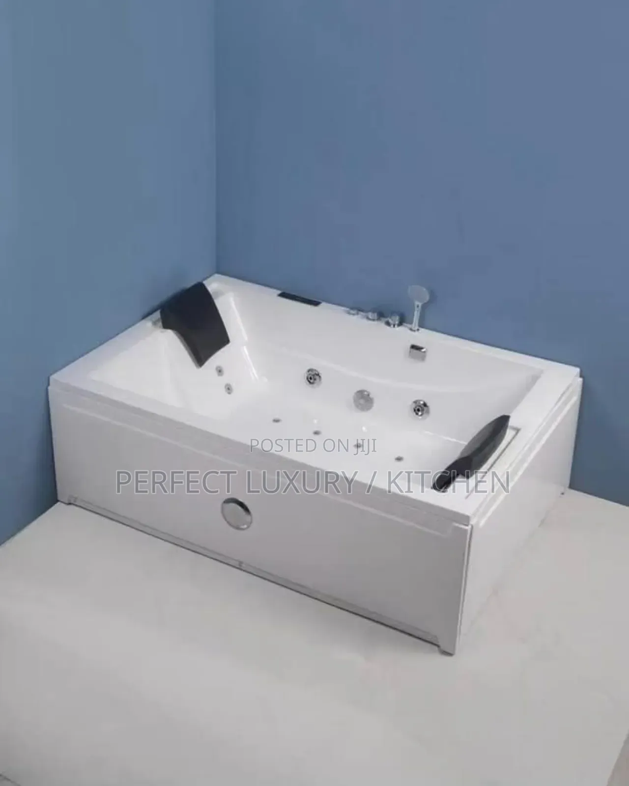 Executive Master's Double Jacuzzi Bathtub