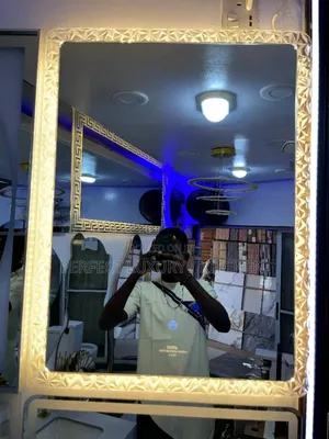 Led Light Mirror 80x60cm