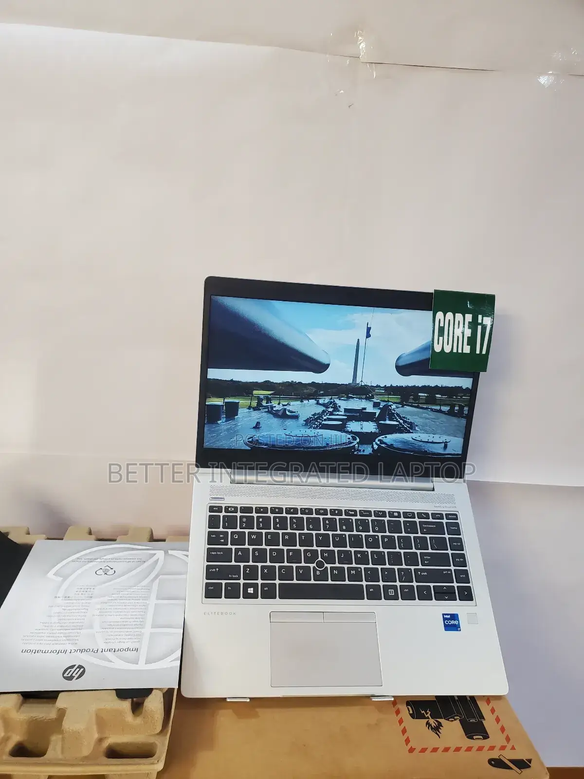 New Laptop HP EliteBook 2760P 8GB Intel Core i7 SSD 1T