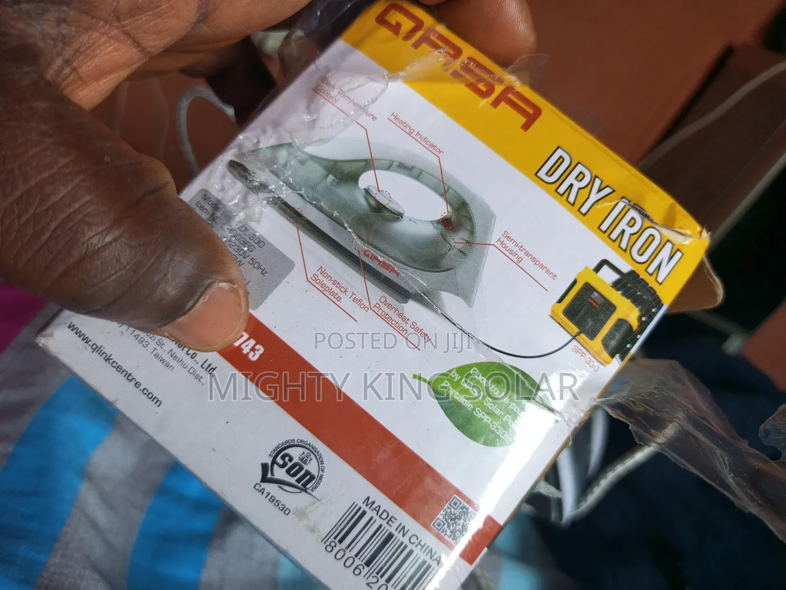 Qasa 300 Watts Solar Iron