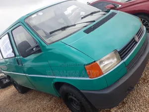 Volkswagen Transporter 2002 Green
