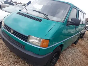 Volkswagen Transporter 2002 Green