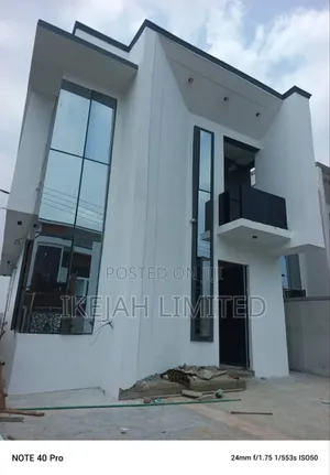 5bdrm Duplex in Magodo Phase One for rent