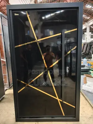 Quality 4/7 Luxury Pivot Door