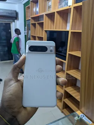 Google Pixel 8 Pro 128 GB White