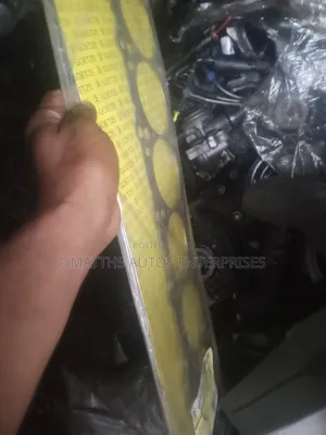 Top Gasket for All Mecedice Benz New and Old Model