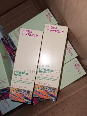 Good Molecules Range of Serums