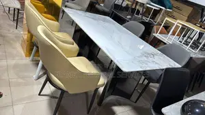 Quality 6 Seater Diningtable Set.