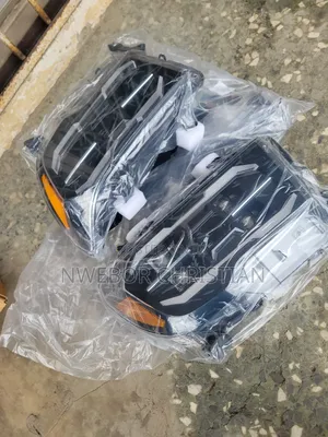 New Design Headlight for Toyota Square 2020 Is Available
