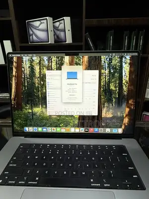 Laptop Apple MacBook Pro 2021 M1 16GB Apple M1 Pro SSD 512GB